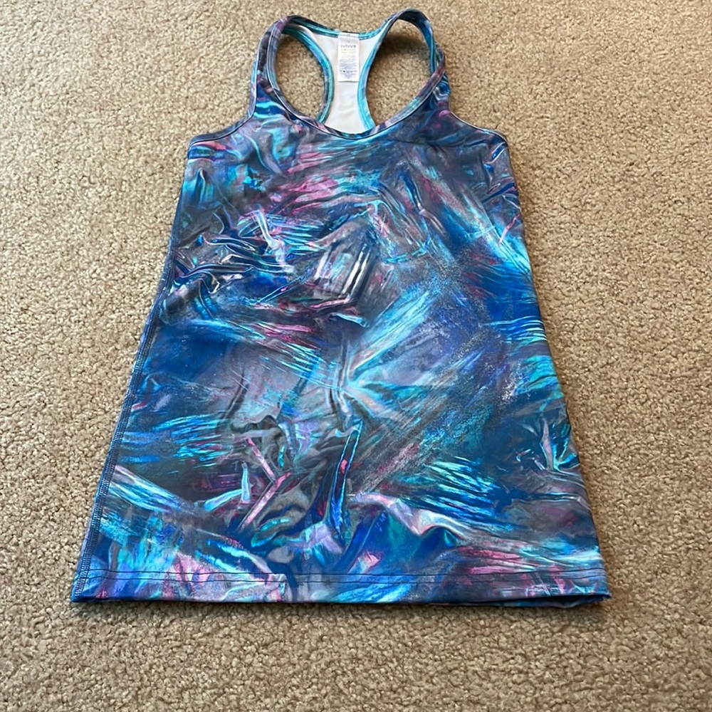 Ivivva tank - sz 10